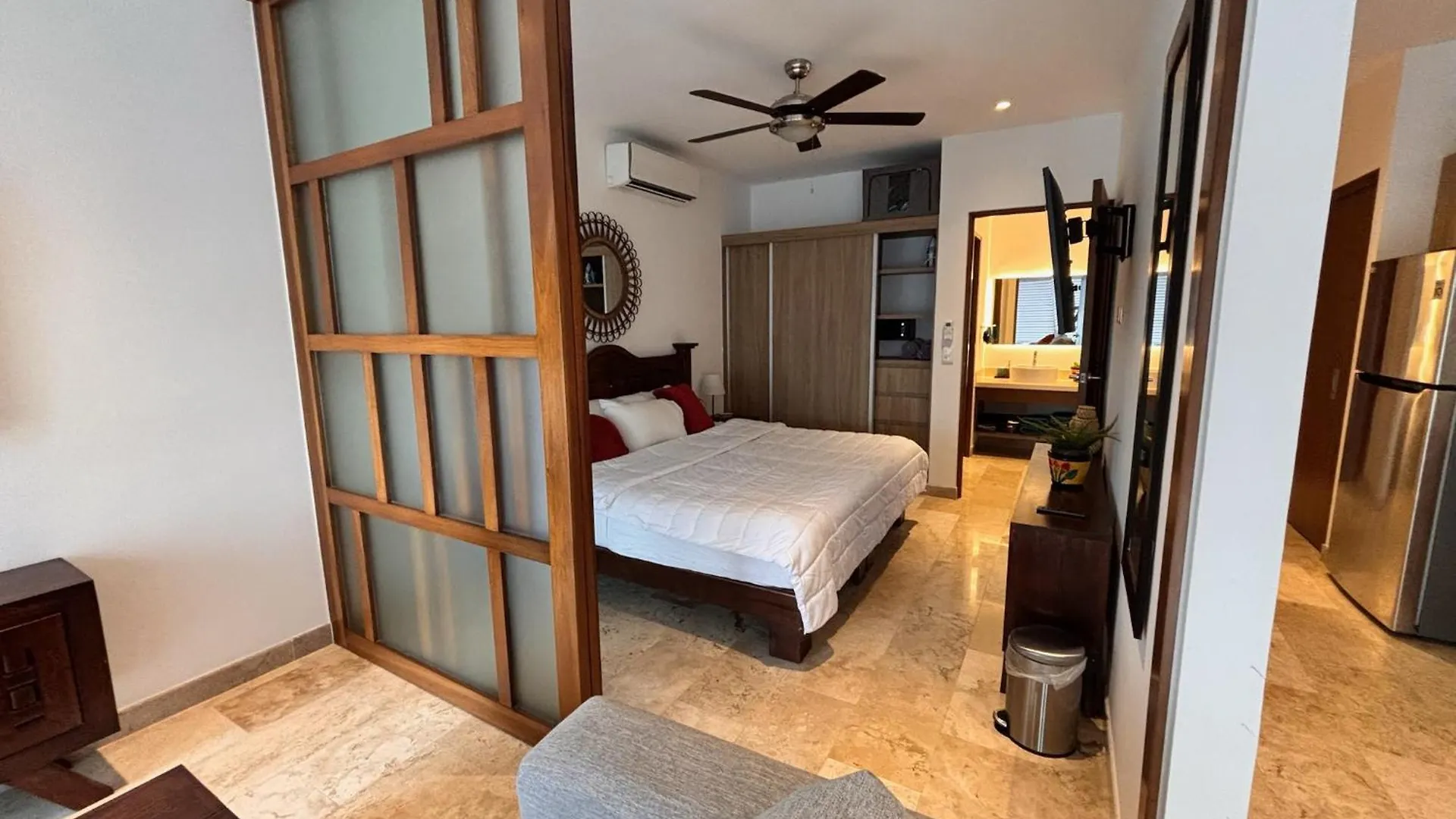 Chic 1Br Apartment In Playa Del Carmen Steps To 5Th Ave