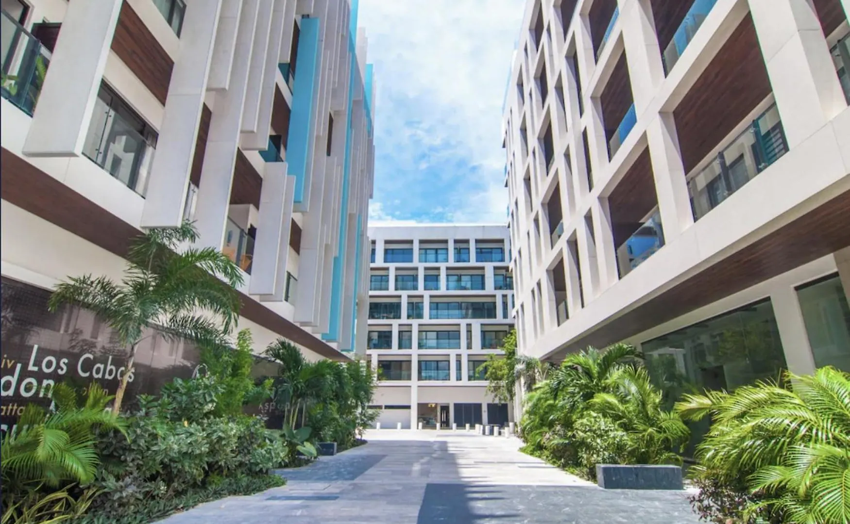 Chic 1Br Apartment In Playa Del Carmen Steps To 5Th Ave